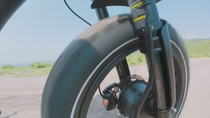 roll-road-leon-52v-dual-motor-black-detail-suspension-05.mp4__PID:3c2de712-cdee-48fe-992b-9fd27ad2e4db