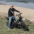 Load image into Gallery viewer, rollroad-emma40-ebike-customer-outdoor-riding-photo-11.webp__PID:fd5f91c6-4262-4166-8c83-7941e37f411a
